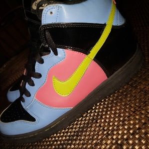 Nike high top sneakers